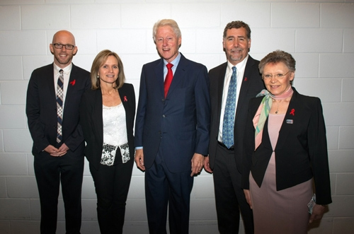 Photo: President Clinton meeting - AIDS 2014