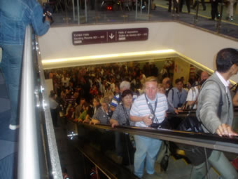 AIDS 2006: Conference delgates move about the world's largest HIV/AIDS conference.