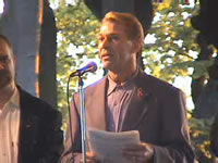 Bradford McIntyre, Guest Speaker: OUT ABOUT HIV, at the Vancouver 20th Annual International AIDS Candlelight Memorial & Vigil, May 25, 2003 - Alexandra Park, Vancouver, BC Canada.