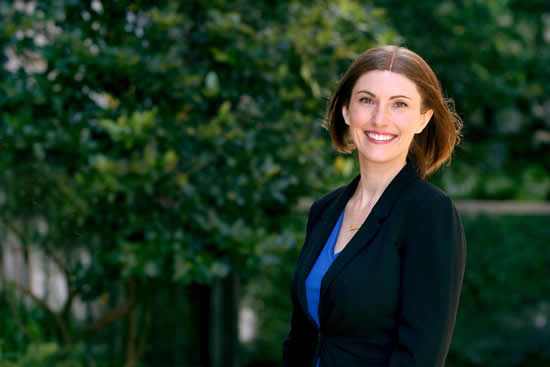Dr. Alana Rojewski is leading an effort to address lung cancer and smoking-related complications for HIV patients