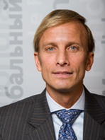 Dr. Mark Dybul