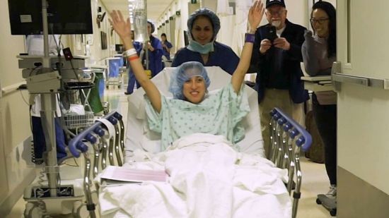 Nina Martinez, the first-ever U.S. person living with HIV (PLWH) to donate a kidney to another PLWH,
